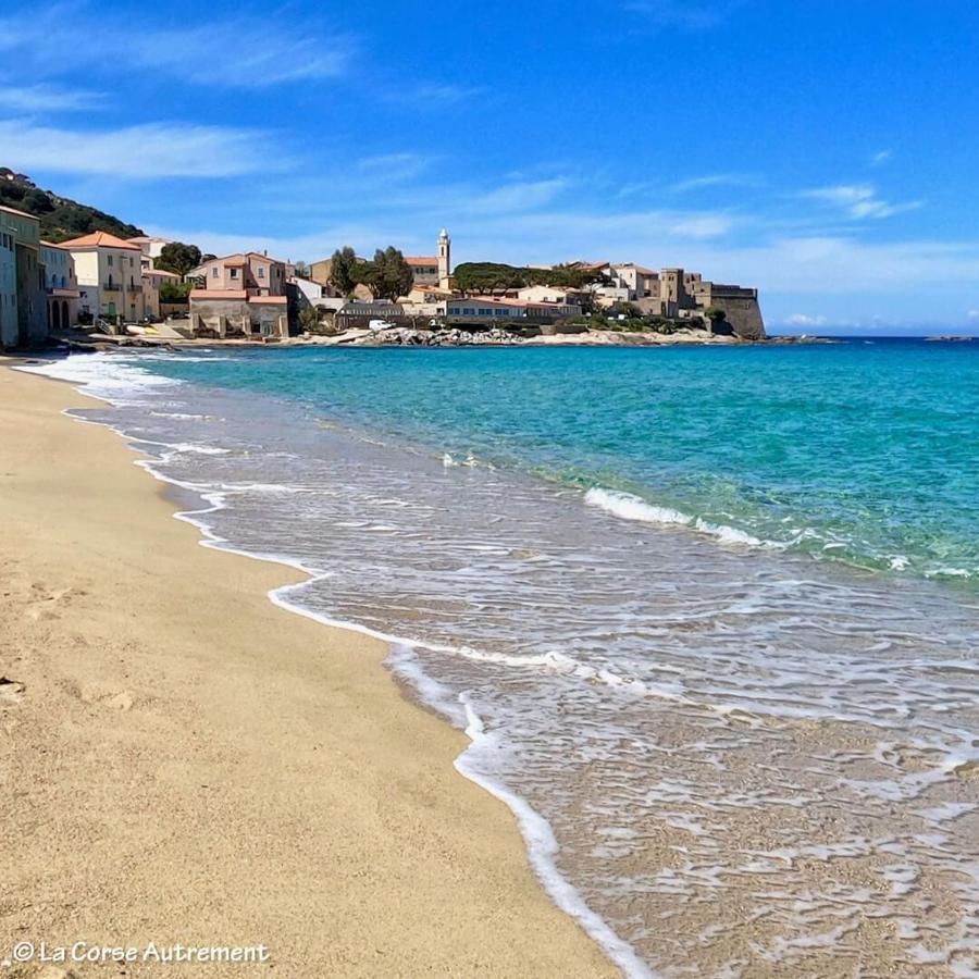 Studio tout équipé de 27m2, à 100m de la mer, et 500m des commerces Algajola  Extérieur photo