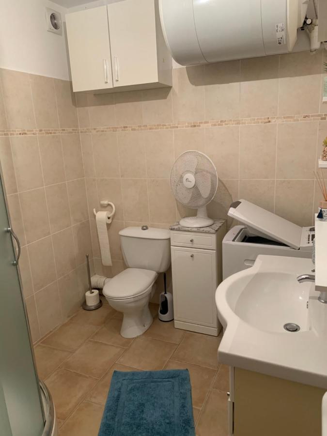 Studio tout équipé de 27m2, à 100m de la mer, et 500m des commerces Algajola  Extérieur photo